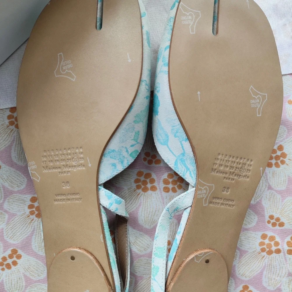 Maison Martin Margiela Mint & Pale Turquoise Floral Tabi Slingback Flats - Picture 5 of 5